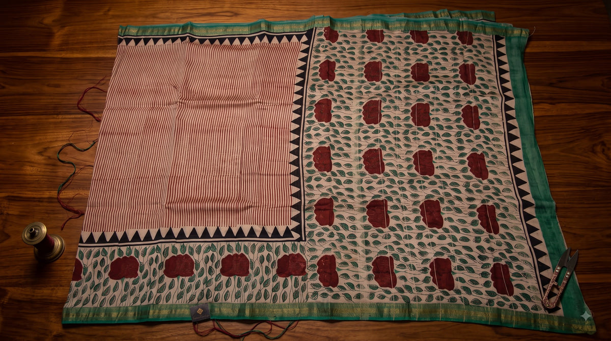 Maheshwari Silk Saree with Stripes - Red & Green