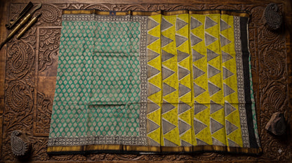 Maheshwari Silk Saree with Sanganery Handblock Print - Green