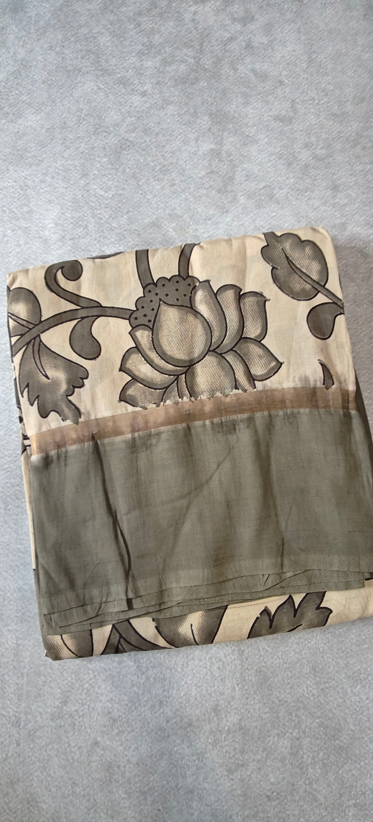 Kalamakari Silk Saree with Kaddi Border - Grey