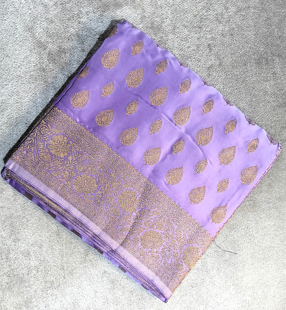Katan Banarasi Silk Saree with Double Butta-Lilac