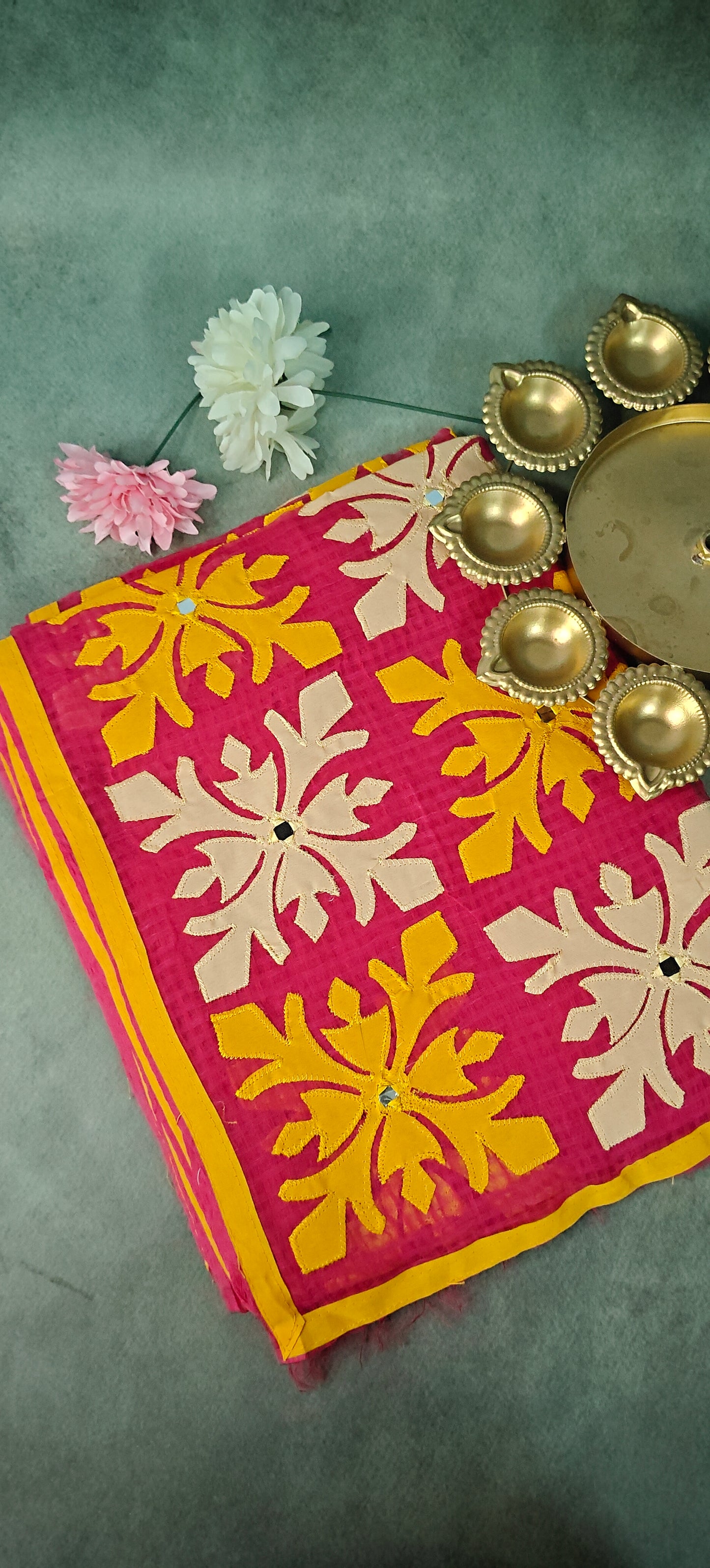 Dark Pink Kota saree with symmetrical white floral appliqué and soft texture, handcrafted traditional Indian saree.